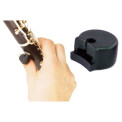 Apoyo del pulgar para clarinete y oboe 