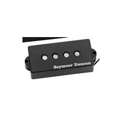 Cover P-Bass BLK QTR Pound wit Seymour Duncan